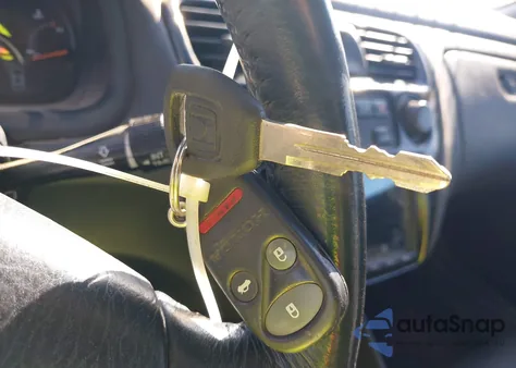 2000 Honda Accord 2.3 Ex z USA, uszkodzony, nr VIN 1HGCG3178YA002074